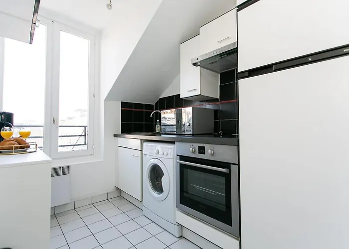 아파트 Upper Marais & -